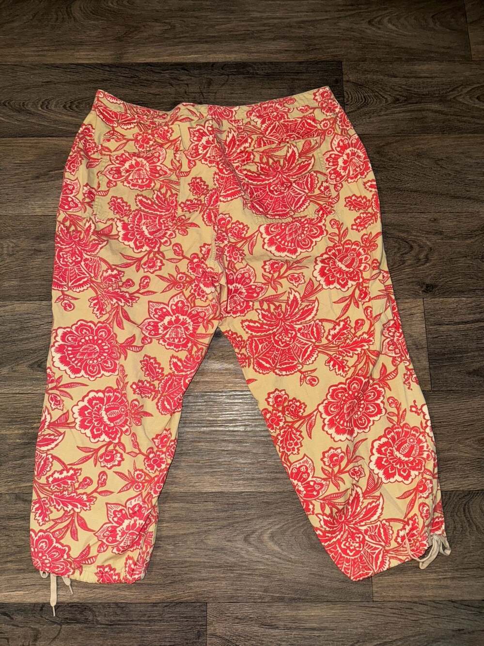 Y2k Tommy Hilfiger Red Floral Print Capri Cargo Pants Size 18 vacation vintage - Picture 9 of 10
